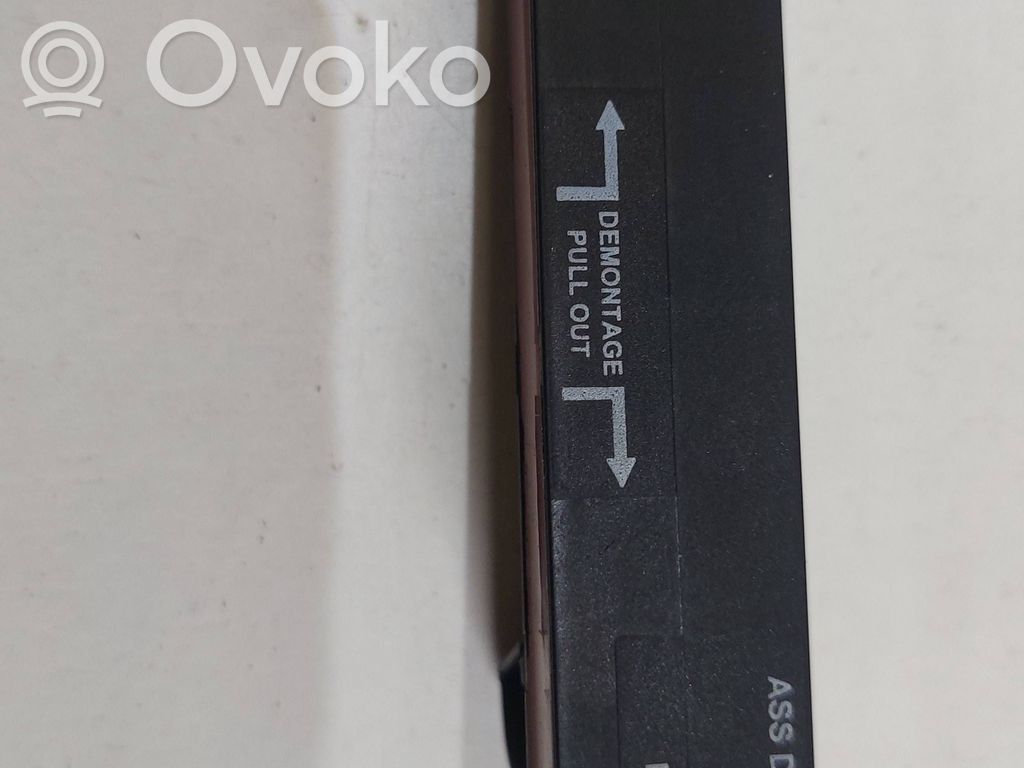Renault Megane II Aerial antenna amplifier 