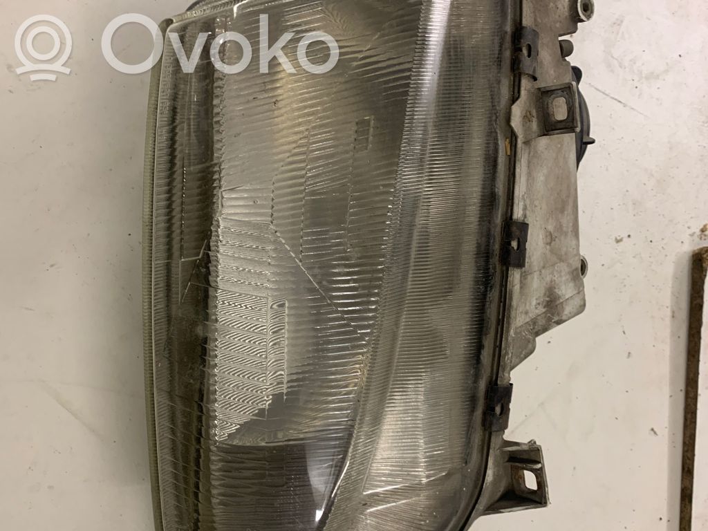 Ford Galaxy Phare frontale 