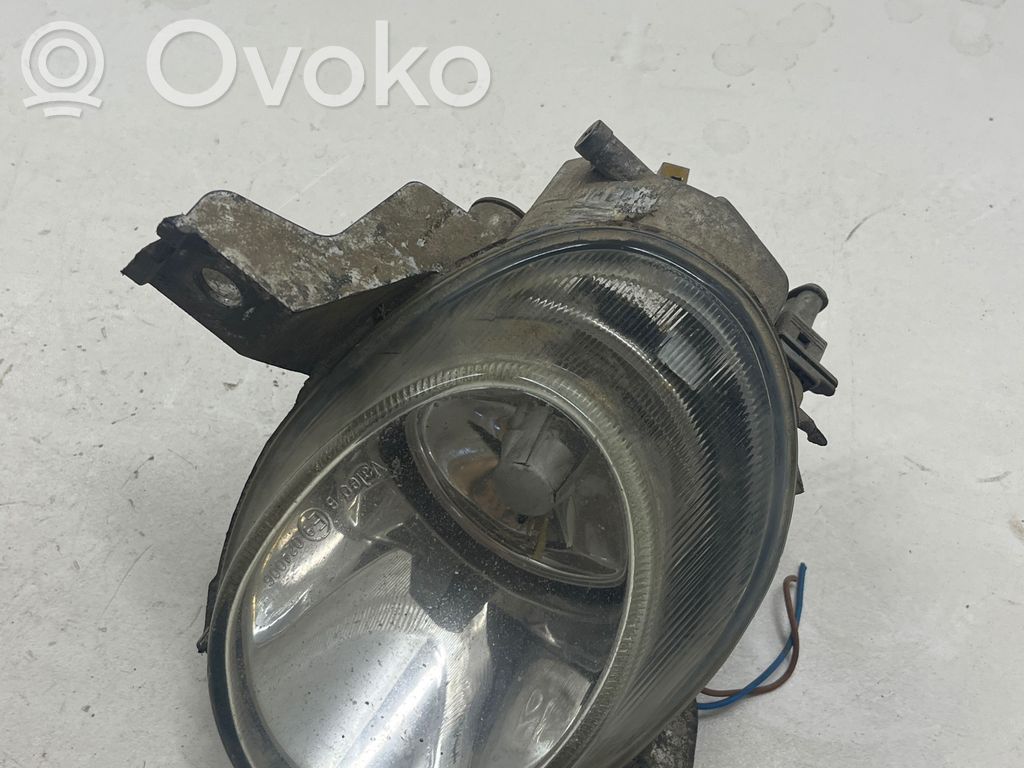Peugeot 206 Miglas lukturis priekšā 
