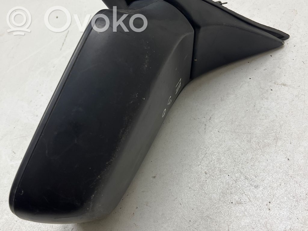 BMW 5 E28 Front door electric wing mirror 