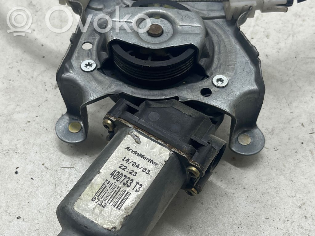 Renault Clio II Elektryczny podnośnik szyby drzwi przednich 