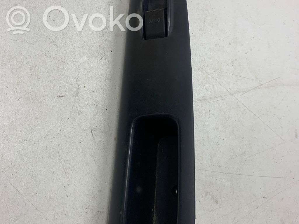 Toyota Corolla E120 E130 Electric window control switch 
