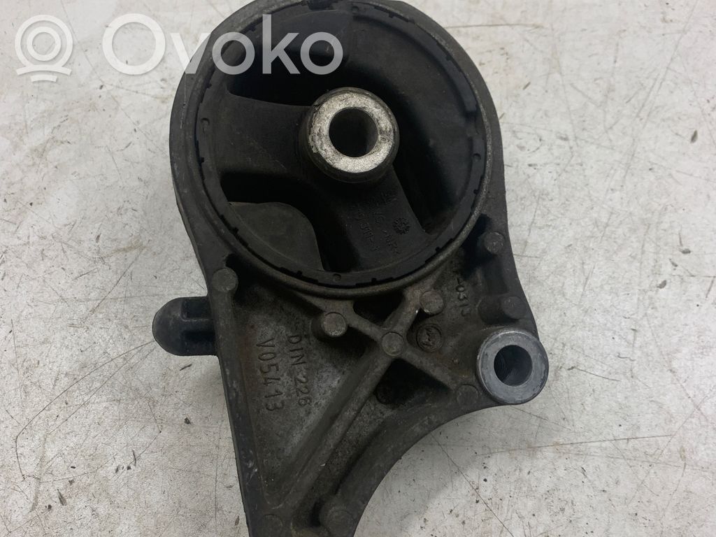Engine mount bracket   2103111,D1N226,V05413