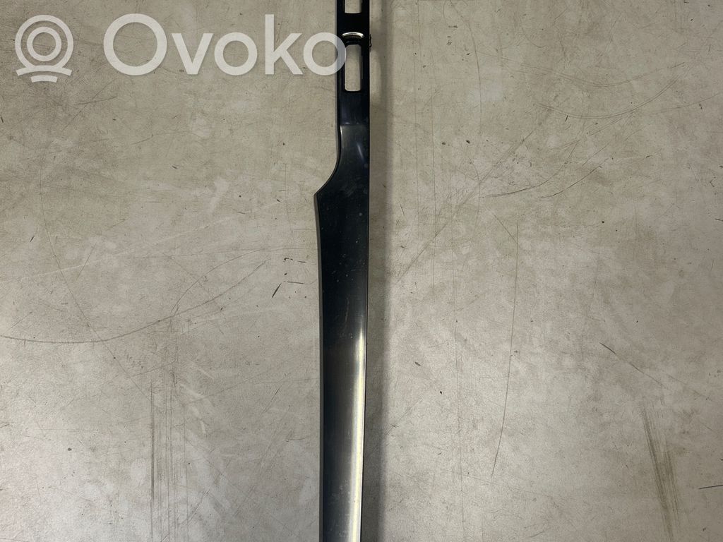Ford S-MAX Kita salono detalė 