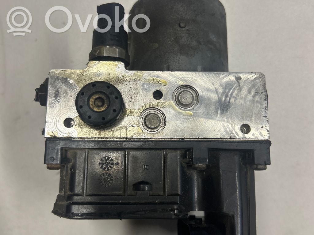 Volkswagen PASSAT B5.5 Bomba de ABS 