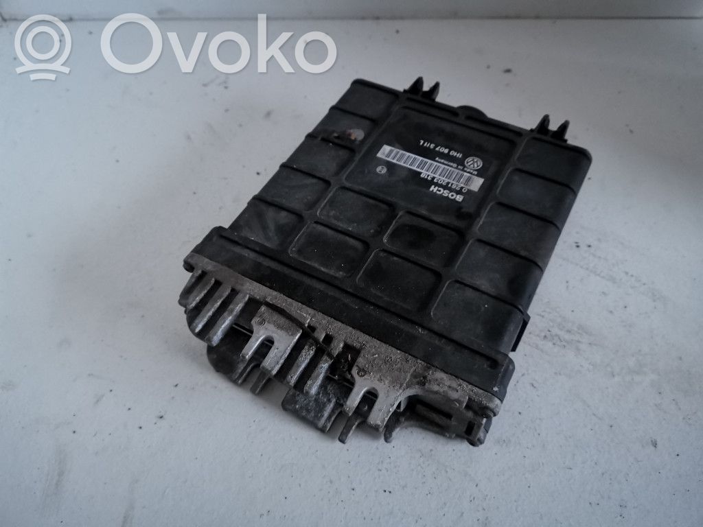 Volkswagen Golf III Engine control unit/module 