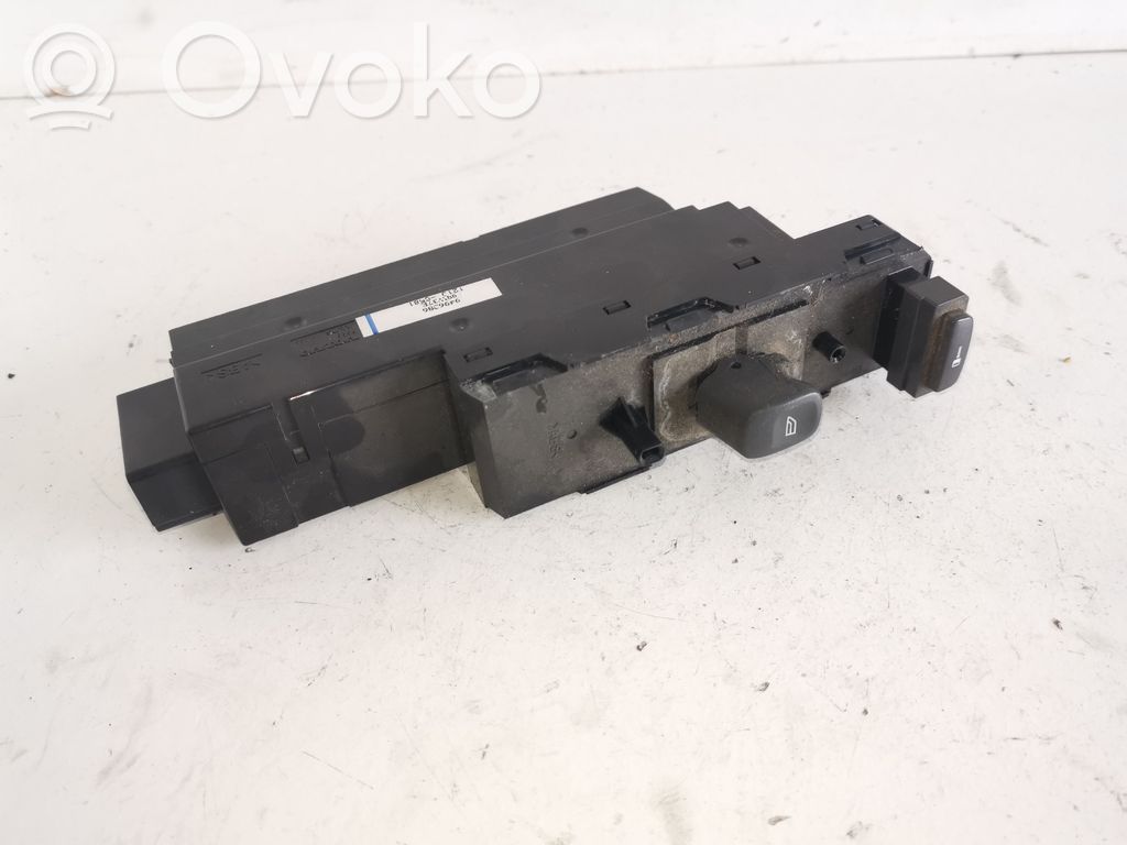 Volvo S80 Electric window control switch 