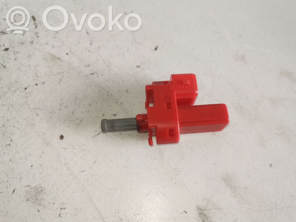 Ford Mondeo Mk III Brake pedal sensor switch 