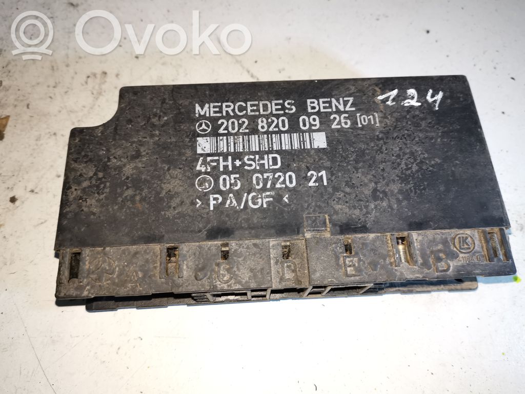 Mercedes-Benz C W202 Module confort 