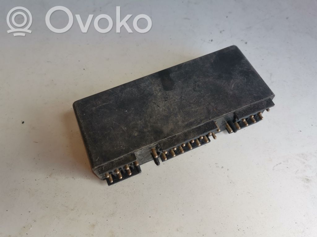 Mercedes-Benz E W124 Light module LCM 