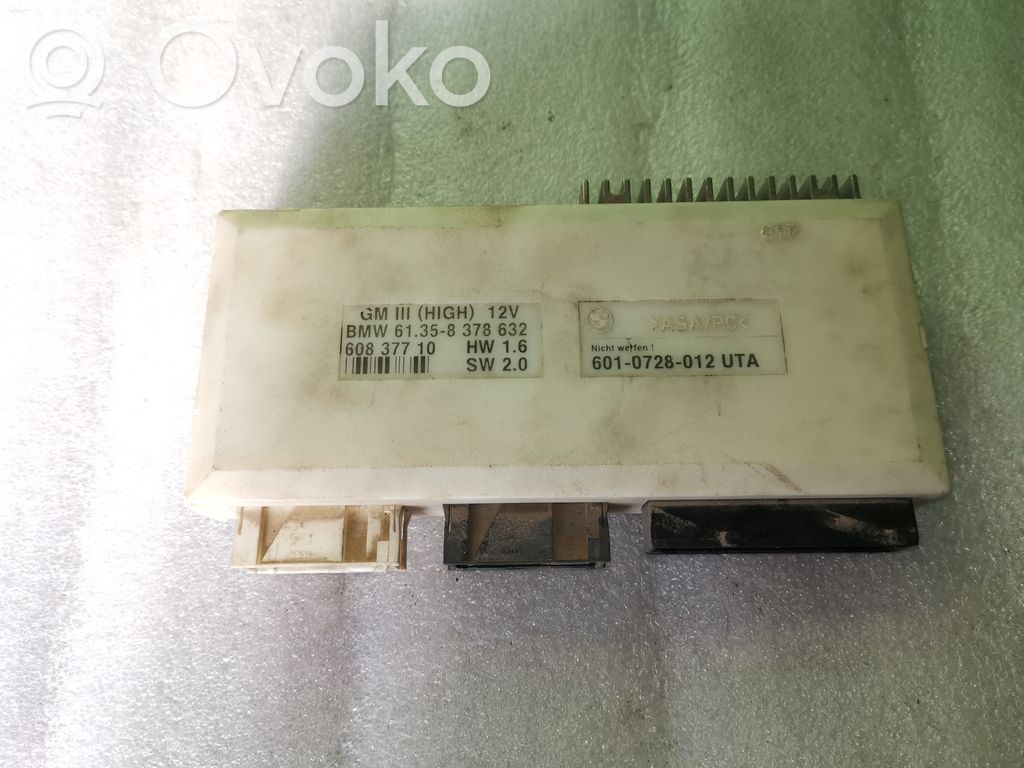 BMW 5 E39 Komforta modulis 