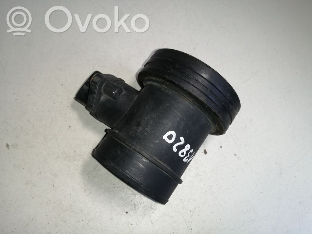 Opel Vectra B Przepływomierz masowy powietrza MAF 