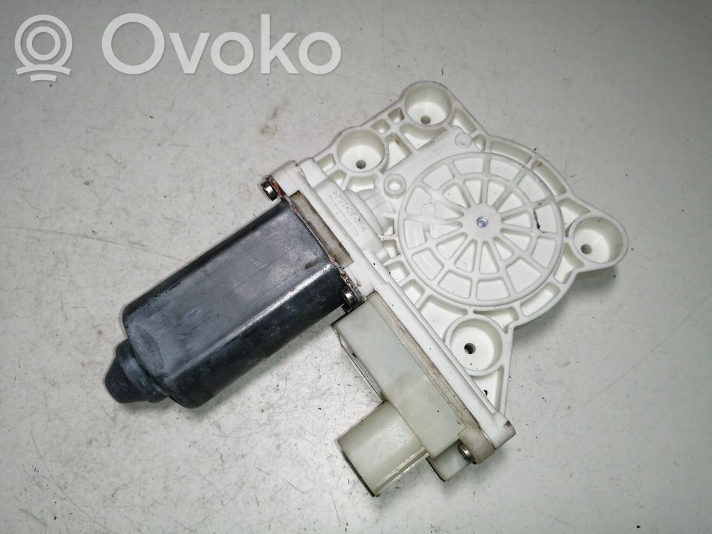 BMW 7 E65 E66 Rear door window regulator motor 