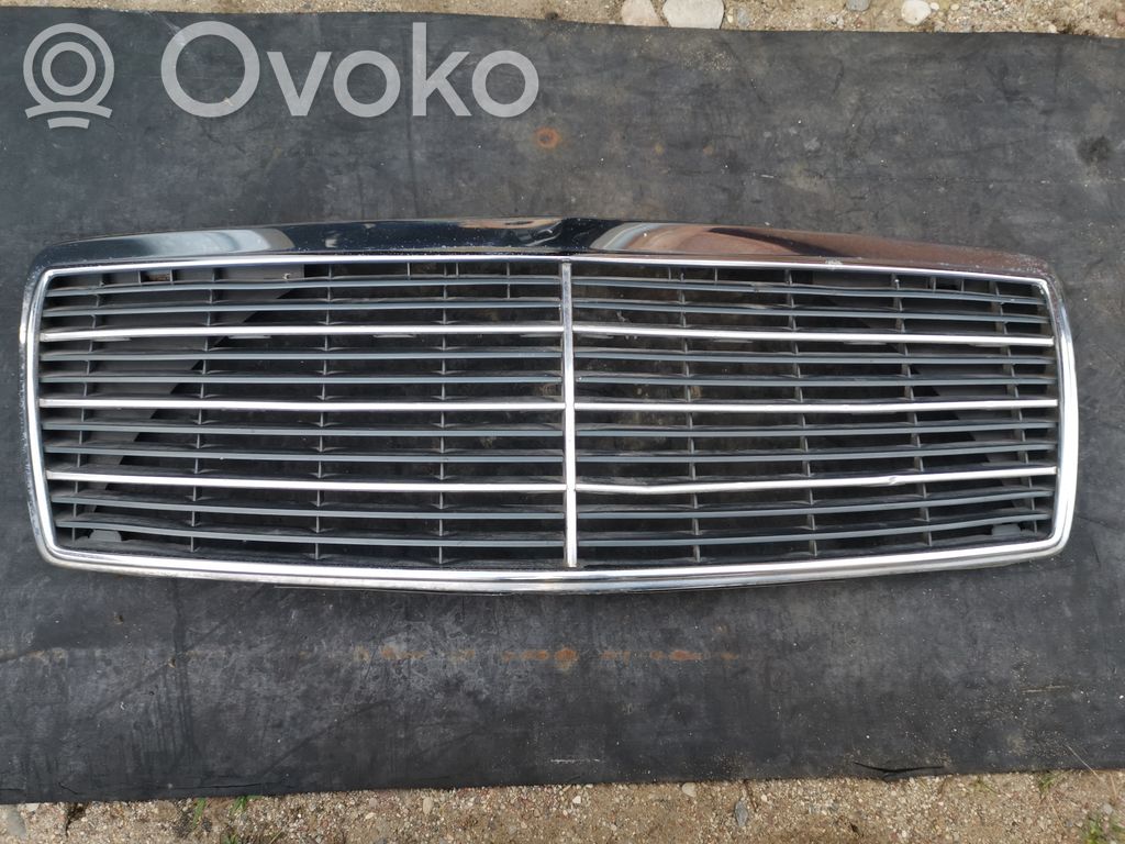Mercedes-Benz S W140 Atrapa chłodnicy / Grill 