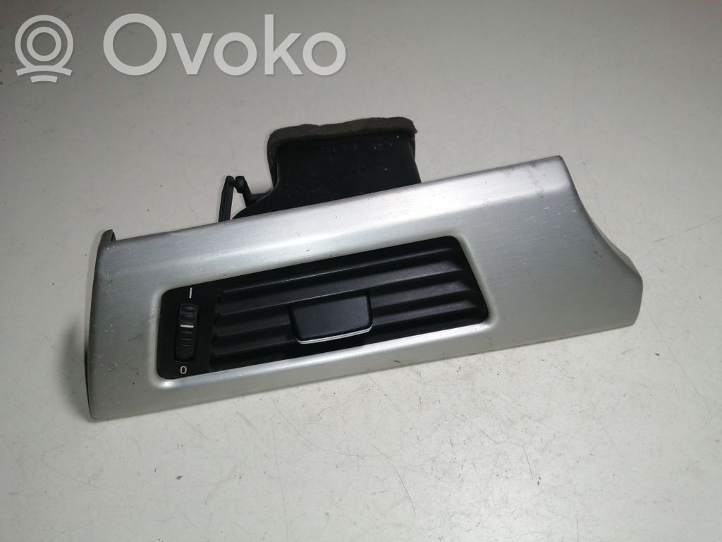 BMW 3 E90 E91 Dashboard side air vent grill/cover trim 