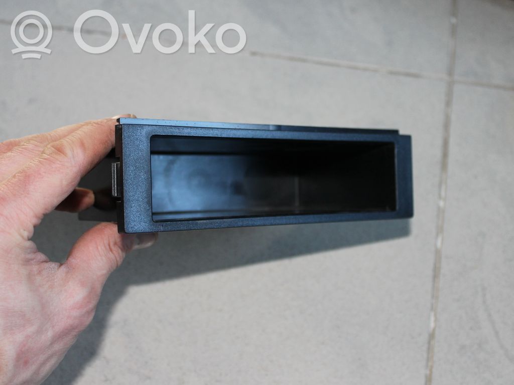 Honda CR-V Staufach Ablagefach 