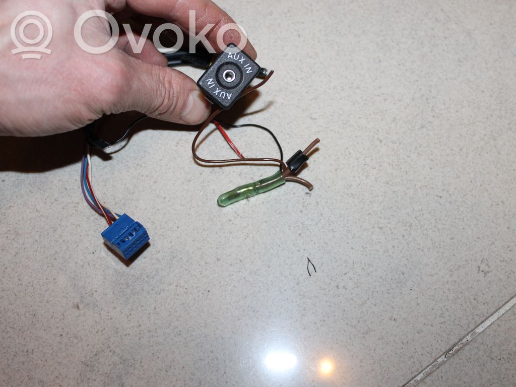 Volkswagen Tiguan Conector priză AUX 