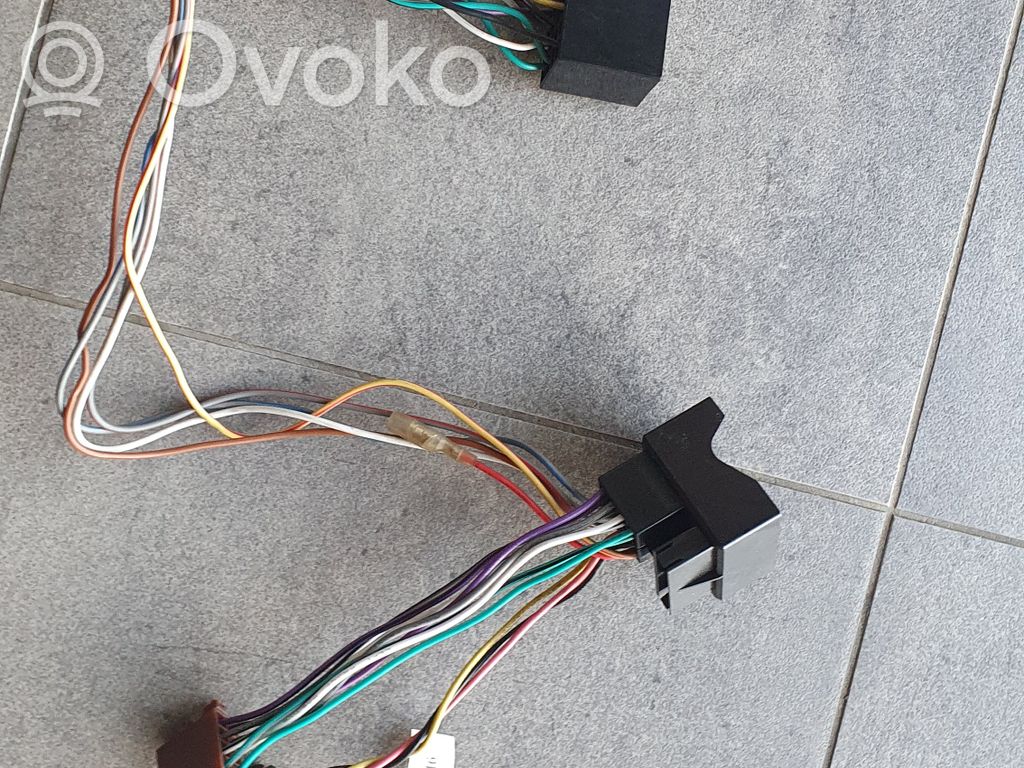 Volkswagen Touran II Hands-free komplekts 