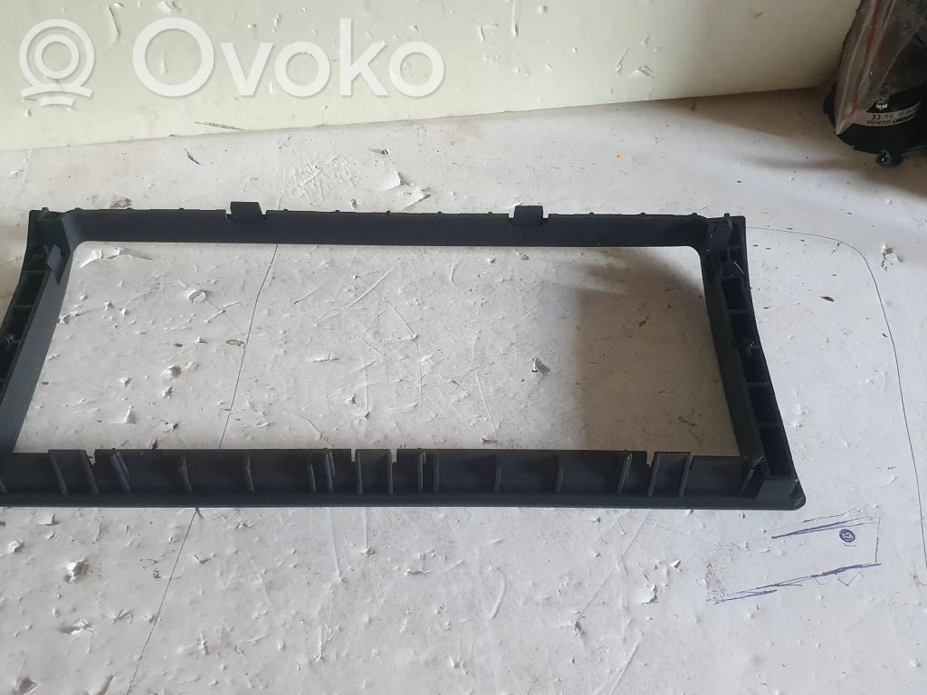 BMW X5 E53 Radio/GPS head unit trim 