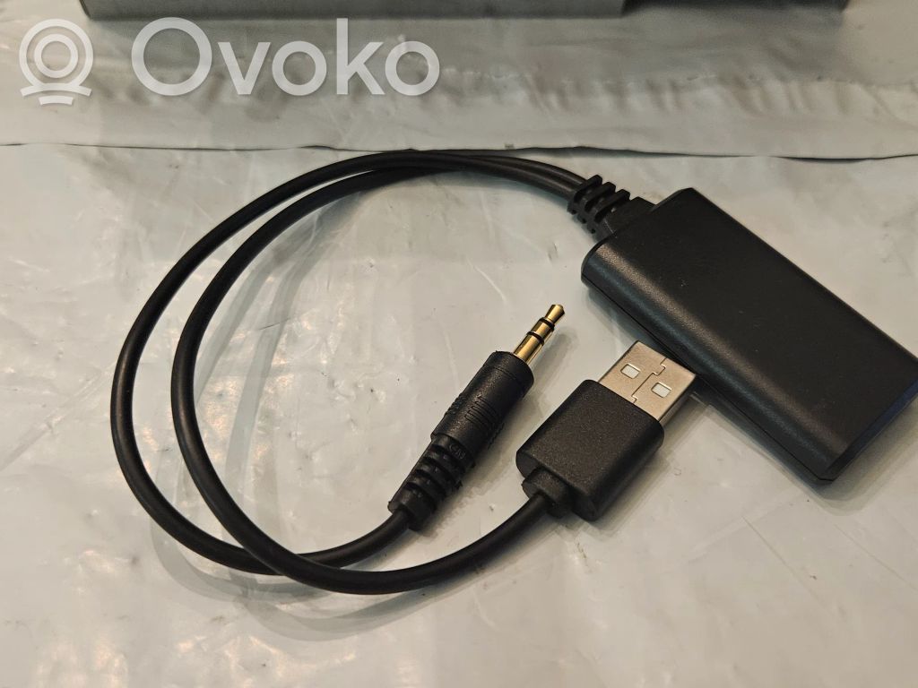 Разъем AUX   BTAUDIO