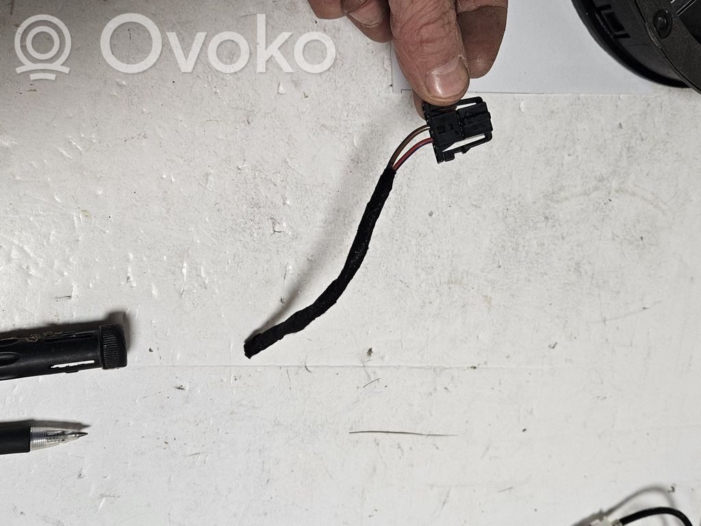 Audi A4 S4 B8 8K Äänijärjestelmän johdot 