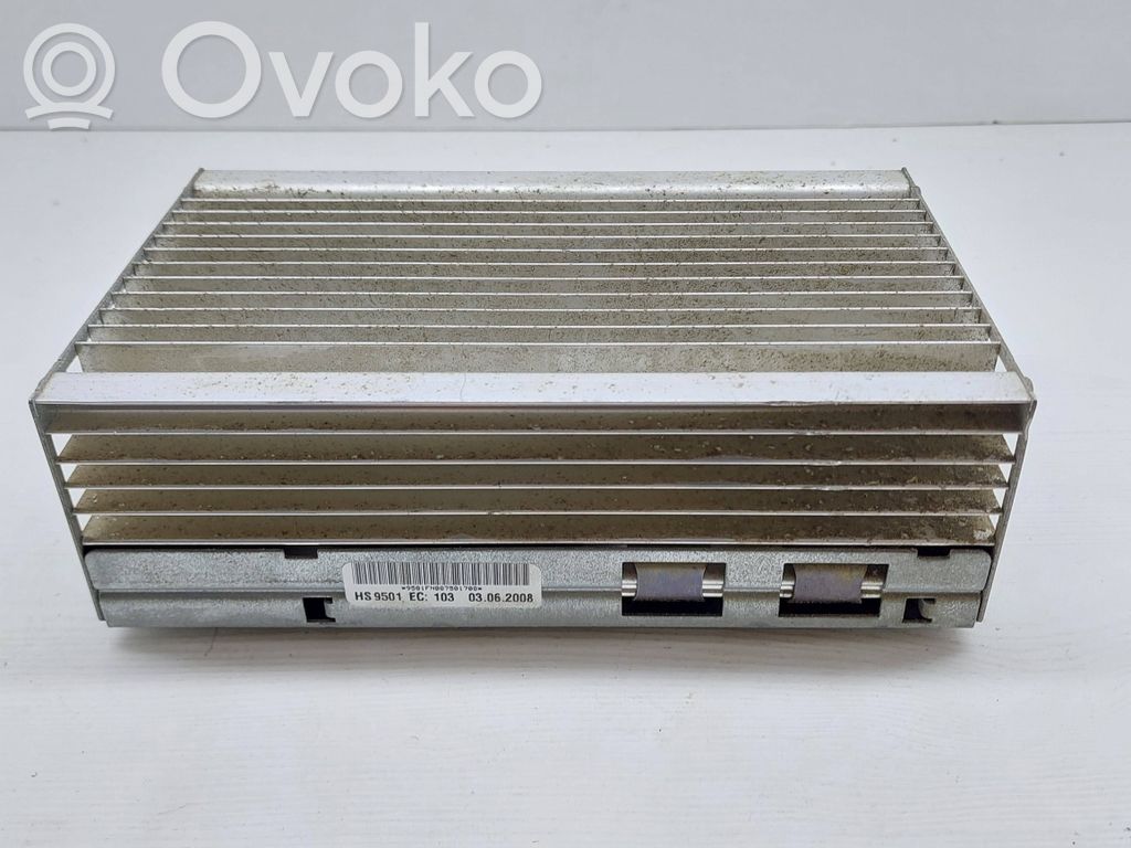 BMW 5 E60 E61 Skaņas pastiprinātājs 