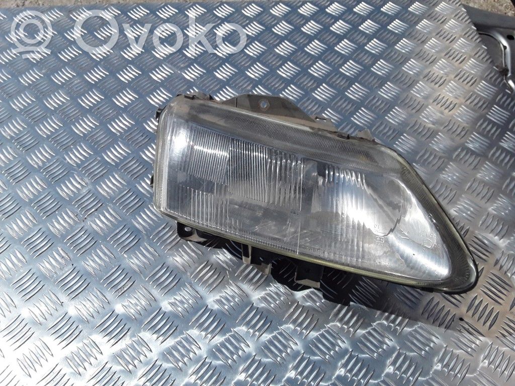 Renault Espace III Scheinwerfer 