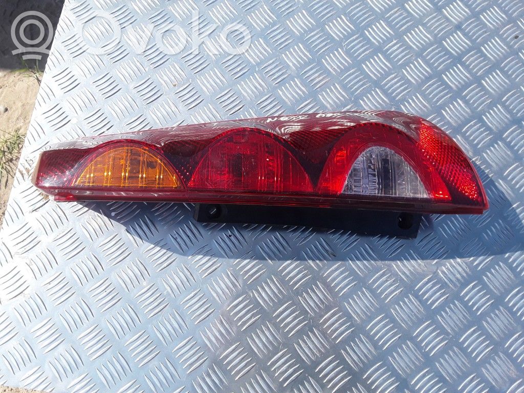 Rear/tail lights   263300R