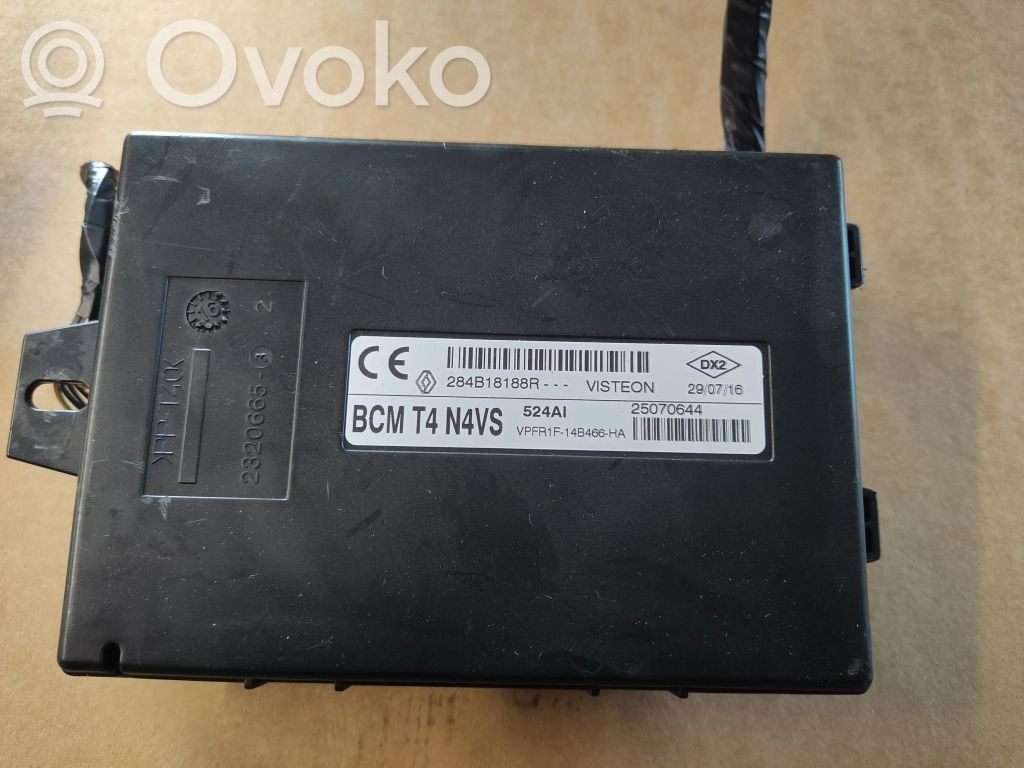 Renault Captur Comfort/convenience module 