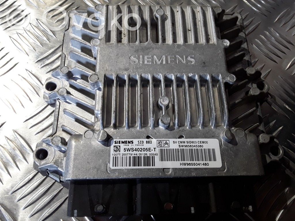 Peugeot 407 Engine control unit/module 