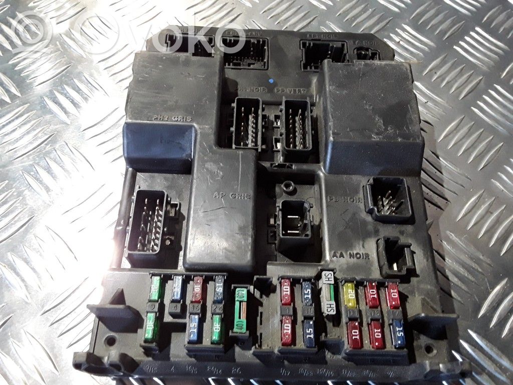 Citroen C5 Comfort/convenience module 