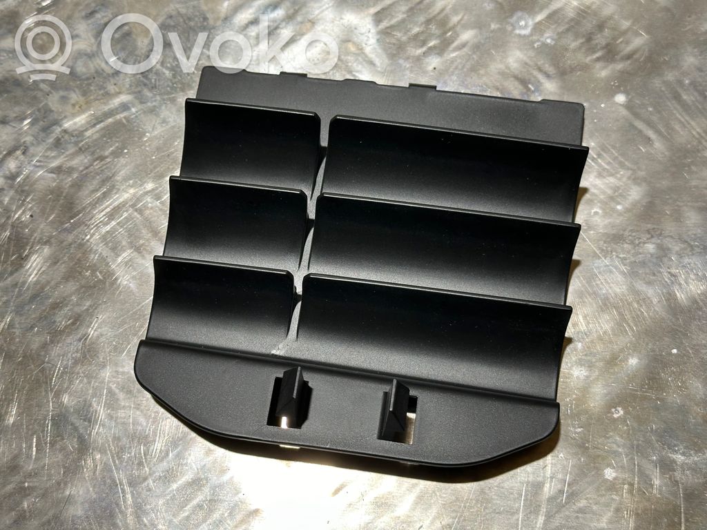 Peugeot 206 Front tow hook cap/cover 