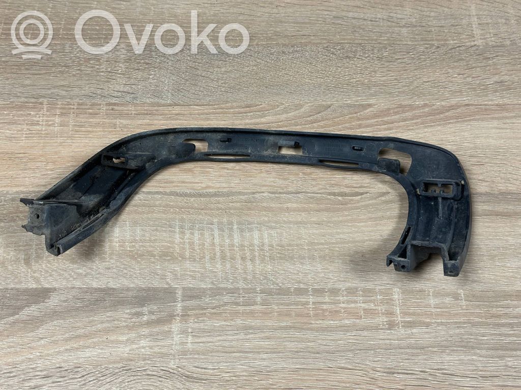 Volvo XC90 Soporte de montaje del parachoques trasero 