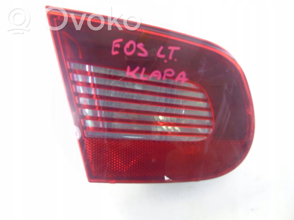 Volkswagen Eos Aizmugurējais lukturis pārsegā 
