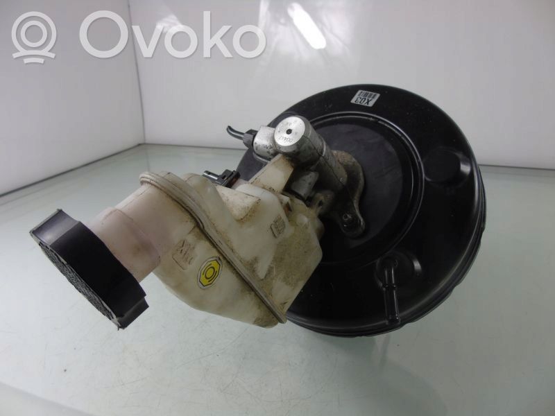 Hyundai i30 Brake booster 