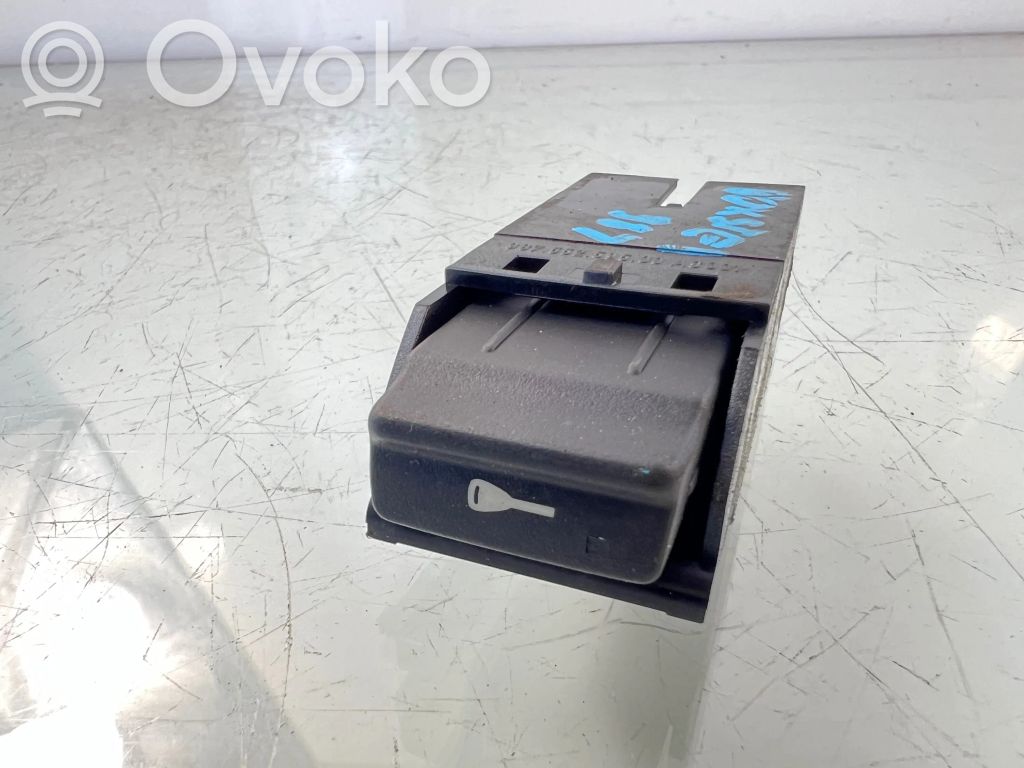 Porsche Boxster 987 Central locking switch button 