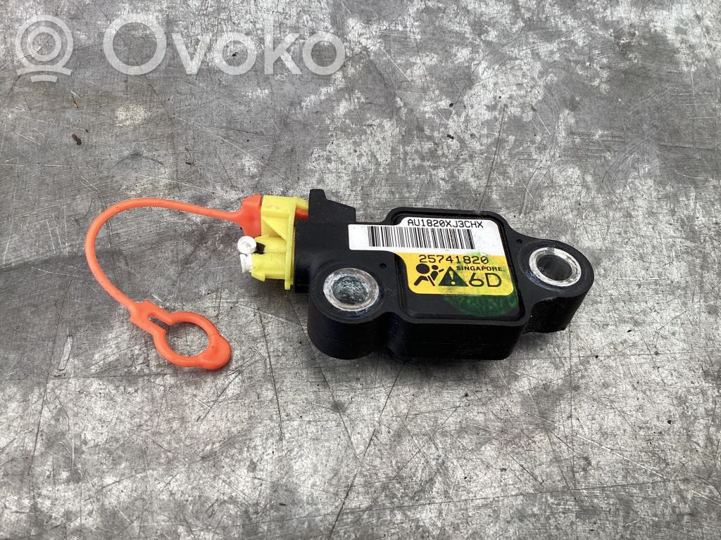 Cadillac CTS Airbagsensor Crashsensor Drucksensor 