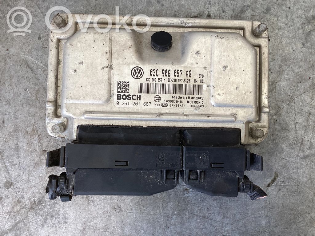 Volkswagen Polo IV 9N3 Engine control unit/module 