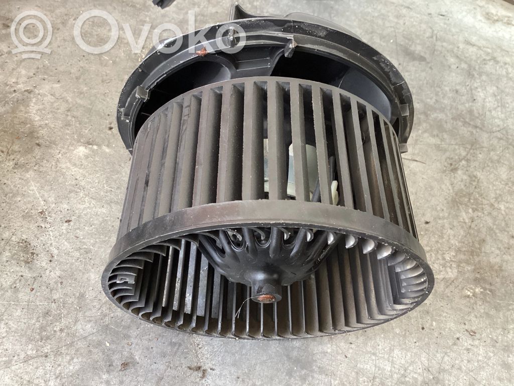 Renault Modus Pečiuko ventiliatorius/ putikas 