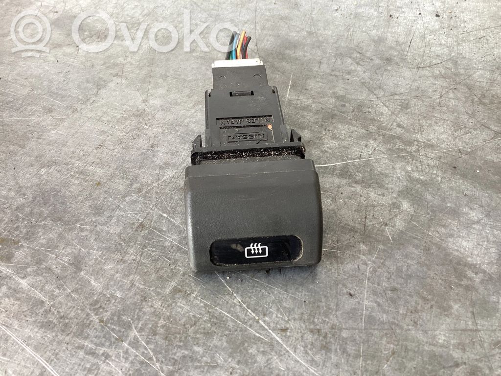 Subaru Forester SF Mirror heating switch 