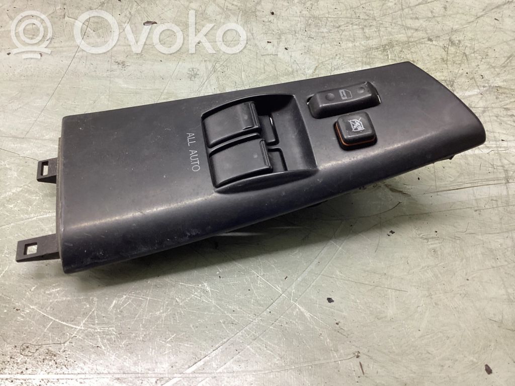 Toyota Corolla E120 E130 Electric window control switch 