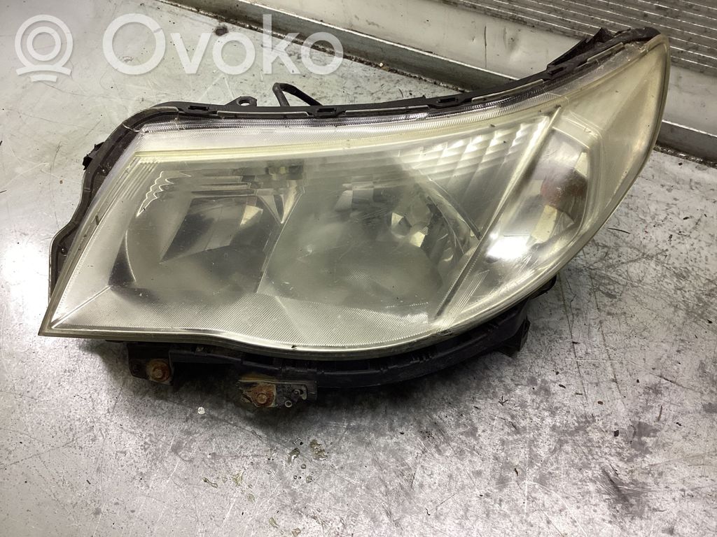 Subaru Forester SH Phare frontale 