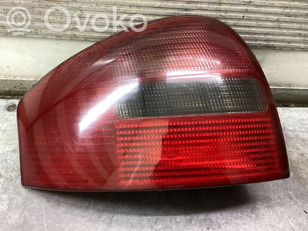 Audi A6 S6 C5 4B Lampa tylna 
