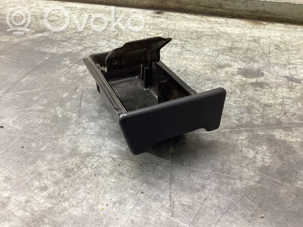 Subaru Outback Cendrier 