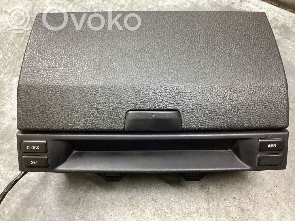 Mazda 6 Glove box 