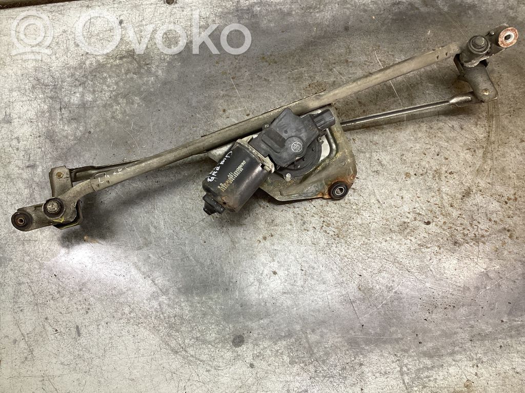 Jeep Grand Cherokee (WK) Front wiper linkage and motor 