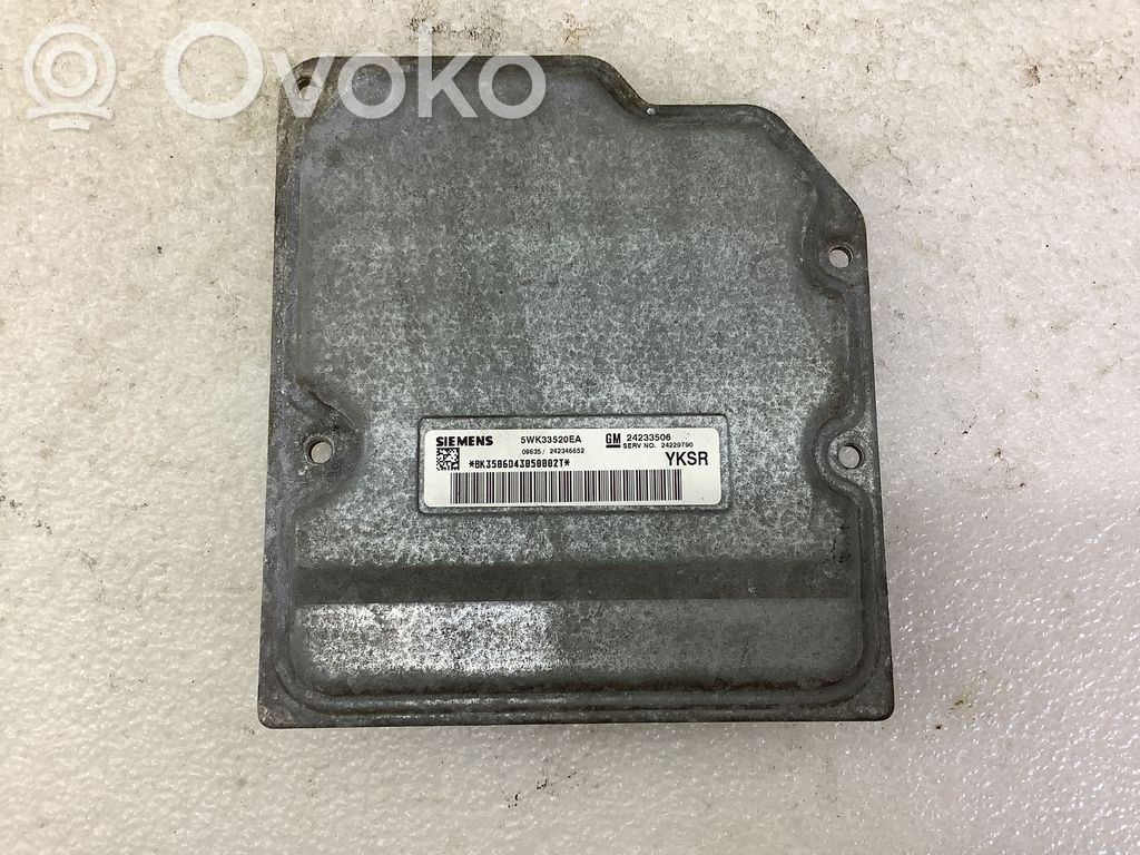 Cadillac SRX Engine control unit/module 