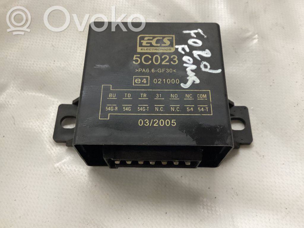 Ford Focus Tow bar trailer control unit/module 