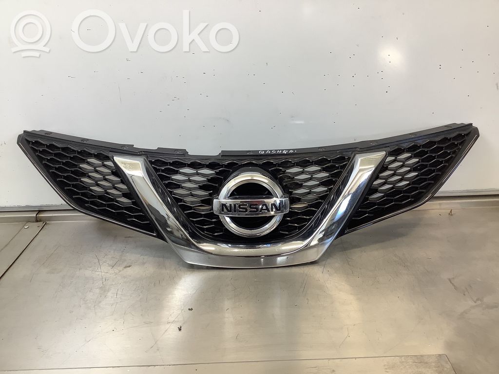 Nissan Qashqai Front grill 