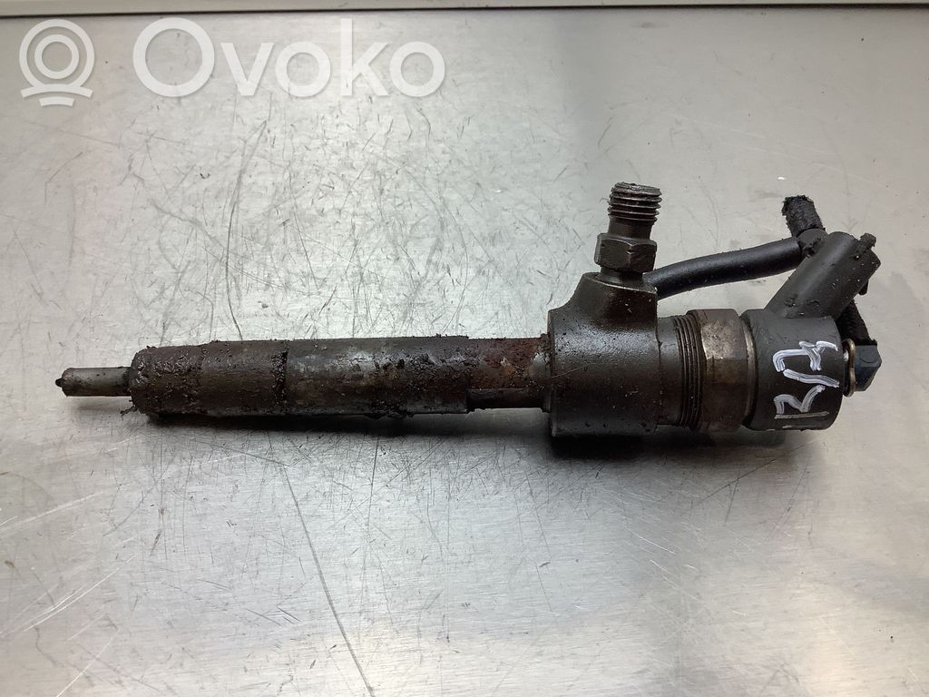 Opel Zafira B Inyector de combustible 